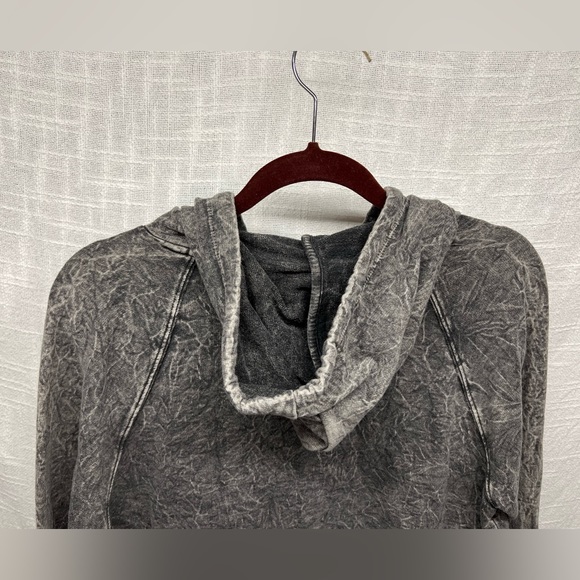 Torrid Black Midi Hoodie - Plus Size 00 - Picture 8 of 9